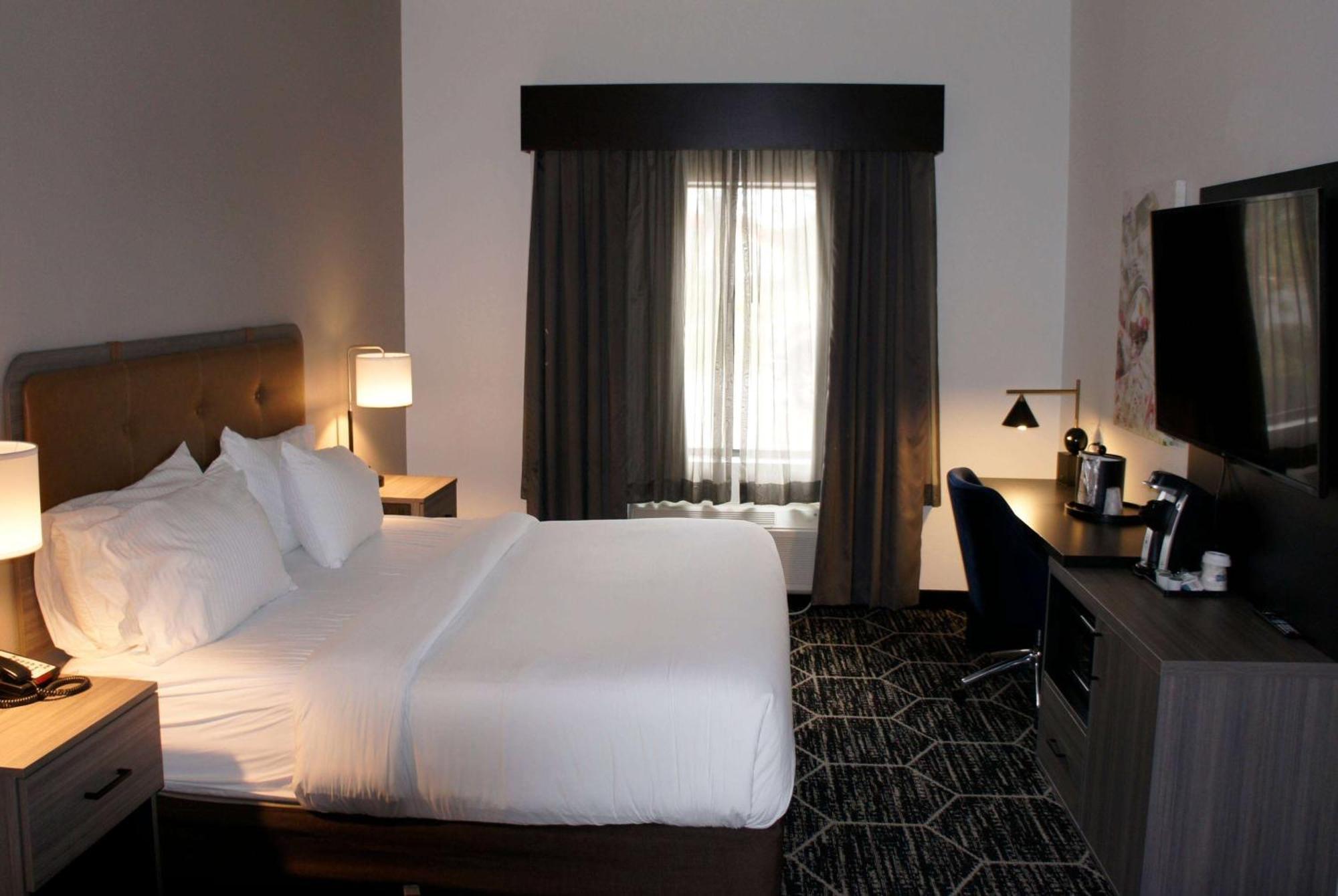 La Quinta Inn & Suites By Wyndham Меридиан Екстериор снимка